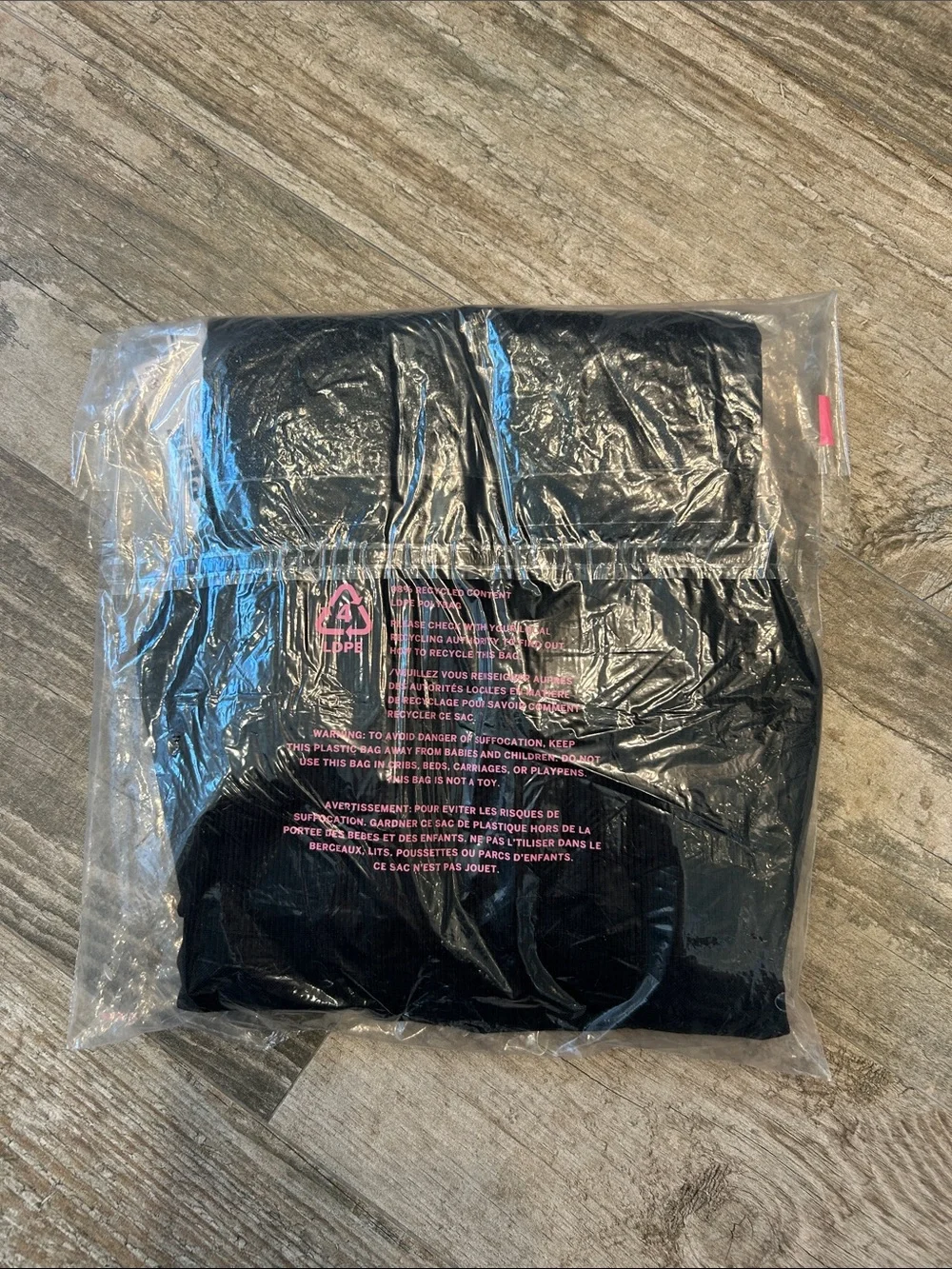 🖤 Victoria's Secret PINK Seamless Hearts High-Neck Long Workout Onesie